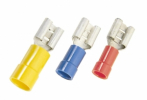 Isolierte Flachsteckhülsen und -stecker